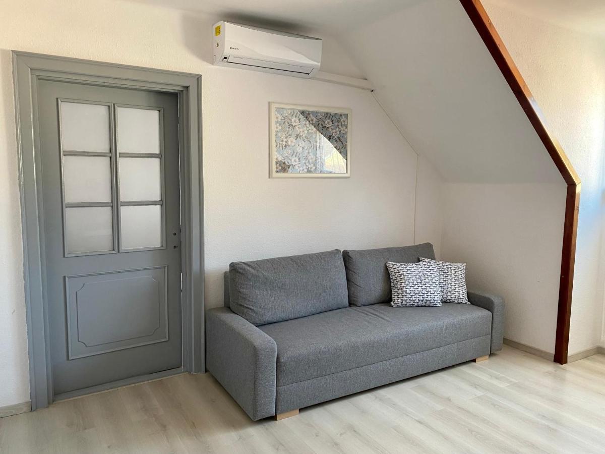 Pacsirta Apartman Grand Erlau Exterior foto