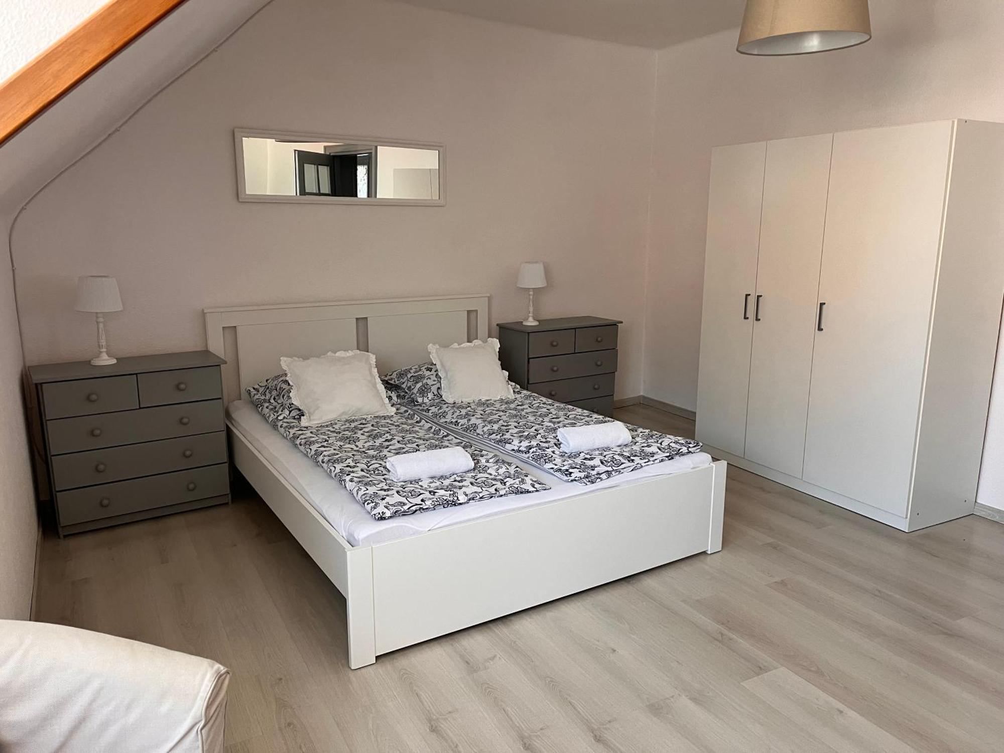 Pacsirta Apartman Grand Erlau Exterior foto