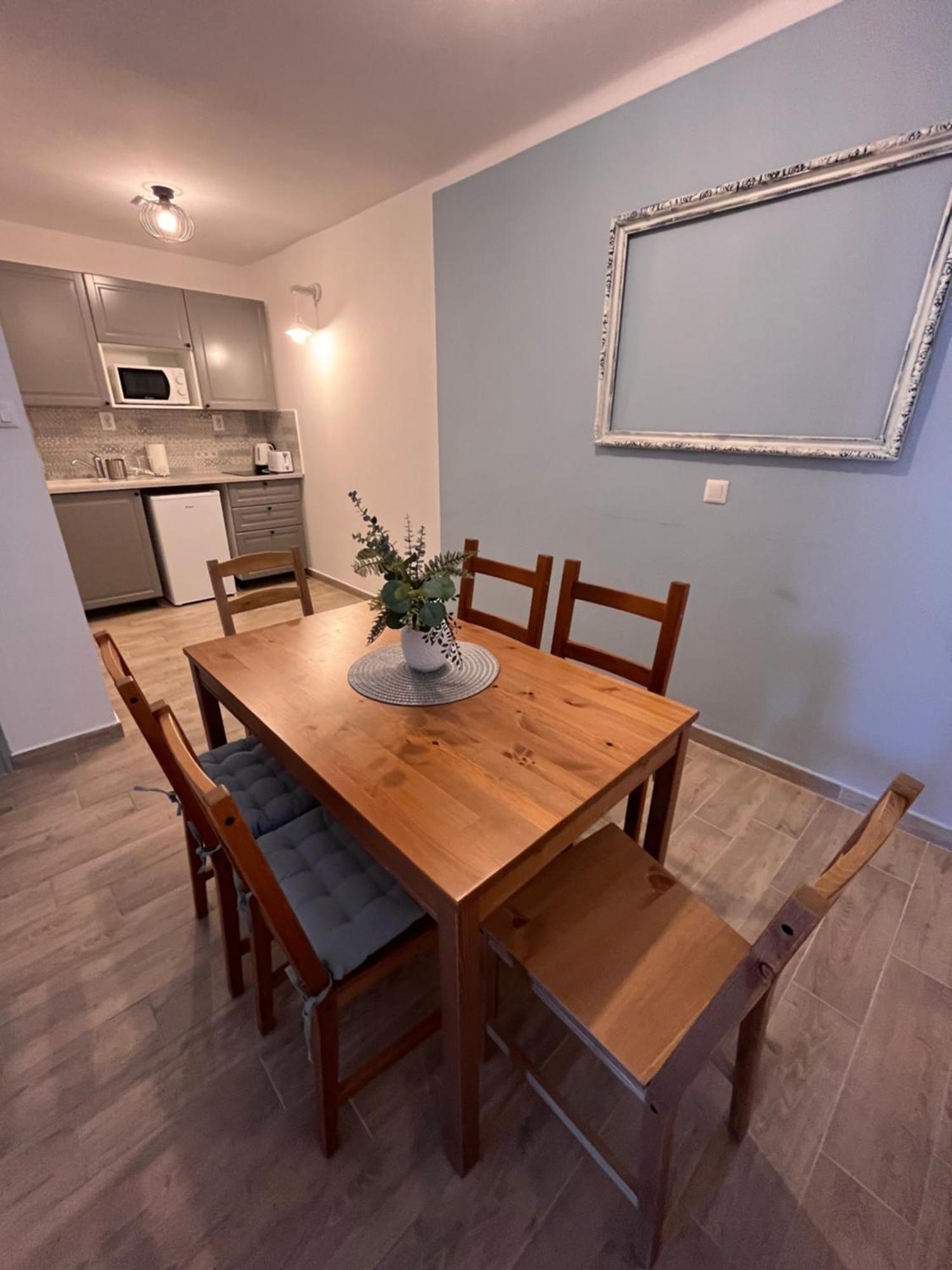 Pacsirta Apartman Grand Erlau Exterior foto